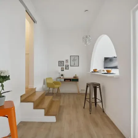 Cosy And Renovated In Heart Of Xvieme * Paris